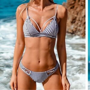 Stripped Bikini Set. Size Small.